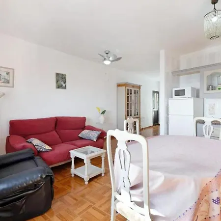 Hermosa Casa Con 2 Timijiraque
